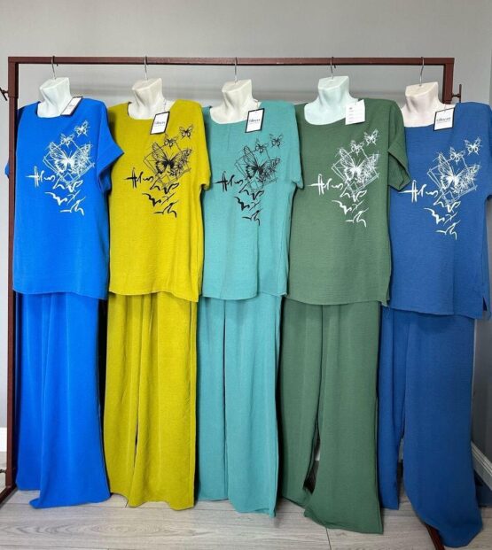 Костюм женский «Сингапур» брюки+футболка (50-60)